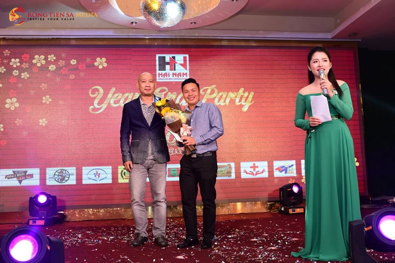 hai-nam-year-end-party-2017-12