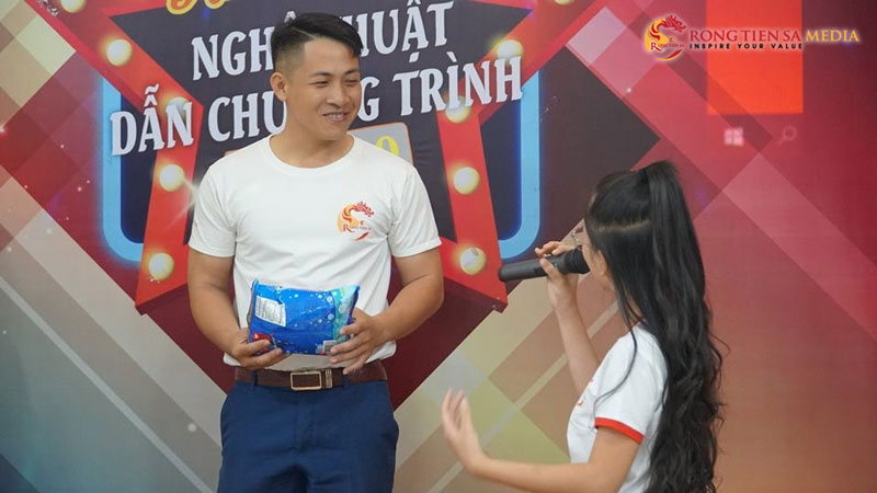 khai-giang-mc-kids10-5