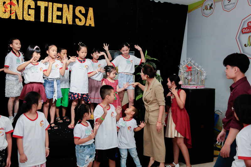 le-khai-giang-mckids-15-18